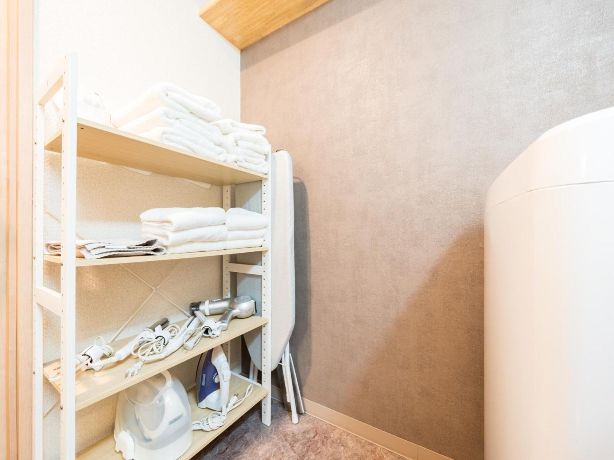 新宿/神楽坂駅徒歩1分/80㎡の広々としたお部屋 Apartment *