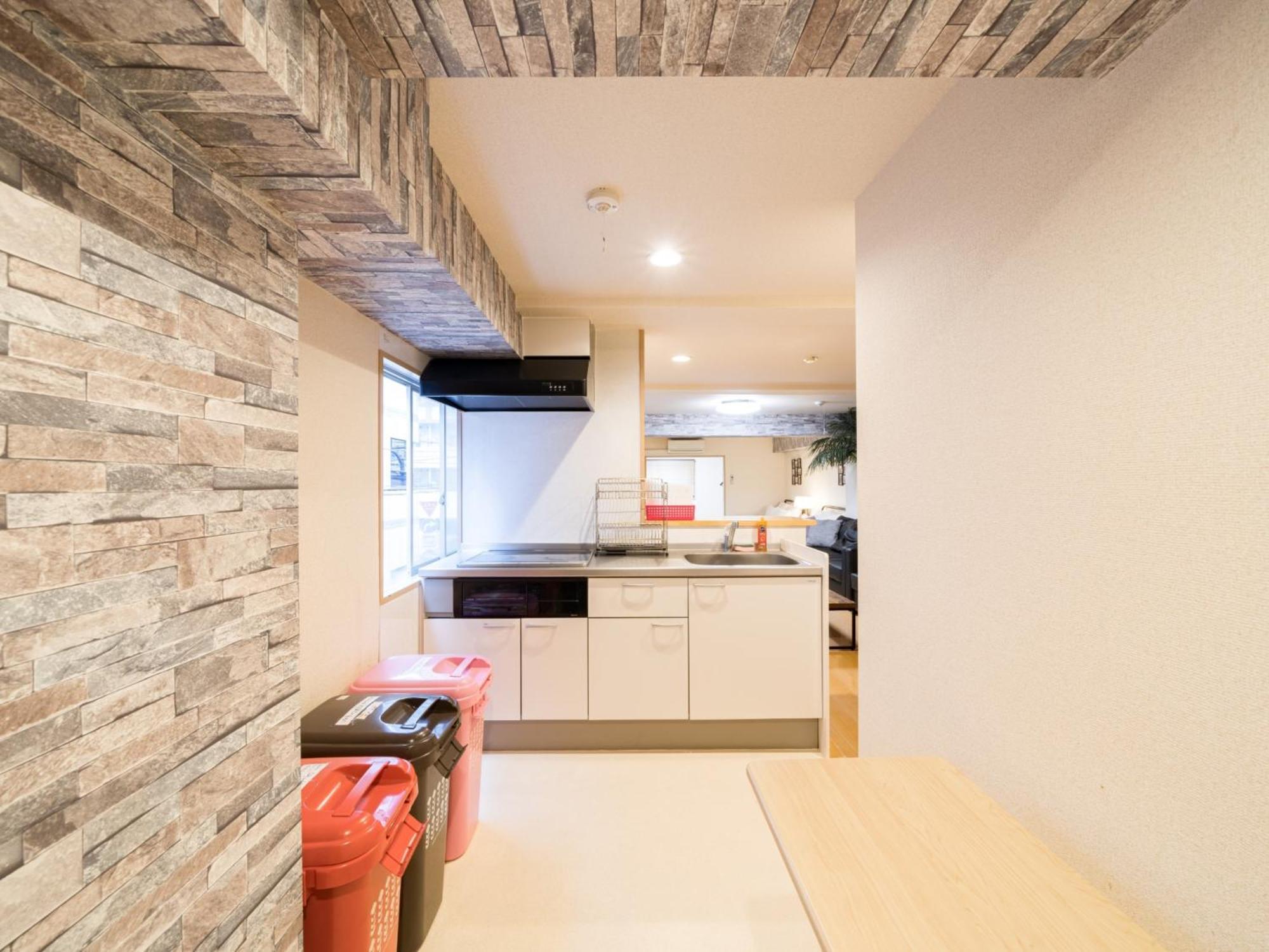新宿/神楽坂駅徒歩1分/80㎡の広々としたお部屋 Apartment *